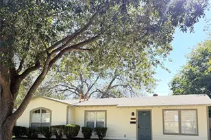 1403 Alcoa Ave, Rockdale, TX 76567 - Photo 1