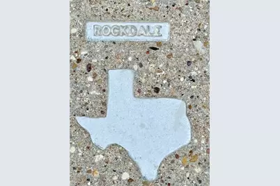 1403 Alcoa Avenue, Rockdale, TX 76567 - Photo 22