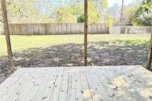 1403 Alcoa Ave, Rockdale, TX 76567 - Photo 20