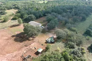 10105 FM86, Lockhart, TX 78644 - Photo 34