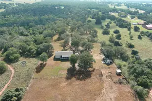 10105 FM86, Lockhart, TX 78644 - Photo 32