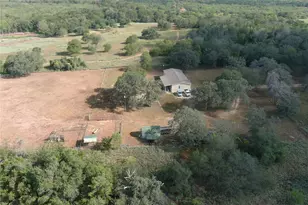 10105 FM86, Lockhart, TX 78644 - Photo 38