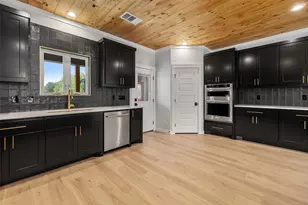 705 Sloan St, Taylor, TX 76574 - Photo 12