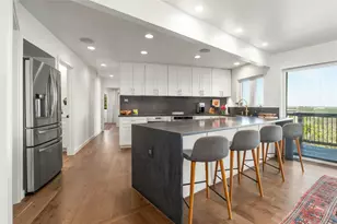 1000 Redbud Trail, West Lake Hills, TX 78746 - Photo 4