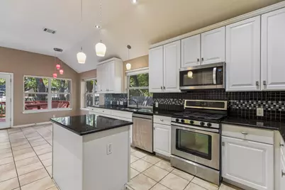 15814 Rustic Lane, Austin, TX 78717 - Photo 12