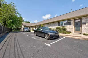 1311 E 52nd St, Austin, TX 78723 - Photo 20