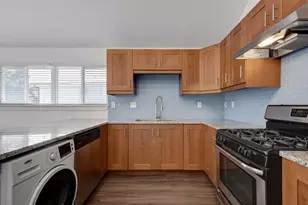 1311 E 52nd St, Austin, TX 78723 - Photo 6