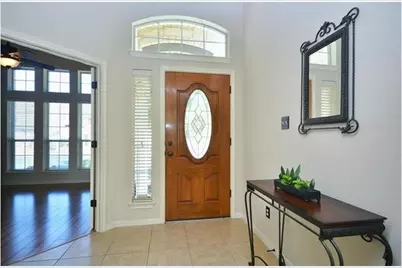 1819 Rosenborough Lane N, Round Rock, TX 78665 - Photo 2