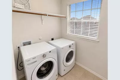 2105 Town Centre Drive #60, Round Rock, TX 78664 - Photo 14