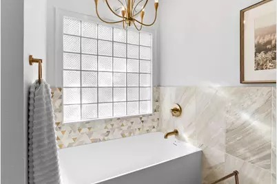 113 Royal Oaks Drive, Rockport, TX 78382 - Photo 10