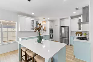 113 Royal Oaks Dr, Rockport, TX 78382 - Photo 14