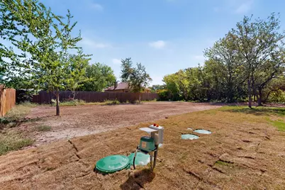 114 W Pauwela Lane, Bastrop, TX 78602 - Photo 40