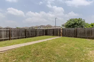 4607 Graceful Ln, Austin, TX 78725 - Photo 34