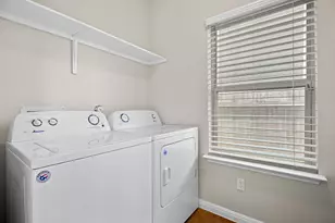 4607 Graceful Ln, Austin, TX 78725 - Photo 14