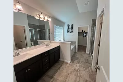 528 Elm Green Street, Hutto, TX 78634 - Photo 22