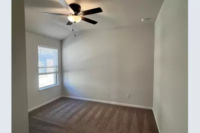 528 Elm Green Street, Hutto, TX 78634 - Photo 14