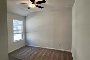 528 Elm Green St, Hutto, TX 78634 - Photo 14