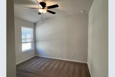 528 Elm Green Street, Hutto, TX 78634 - Photo 14