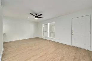 202 E 45th St, Austin, TX 78751 - Photo 8