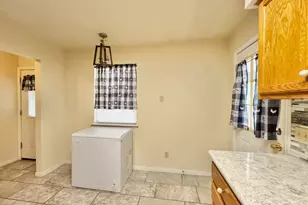 224 Crooked Hollow Dr, Elgin, TX 78621 - Photo 24