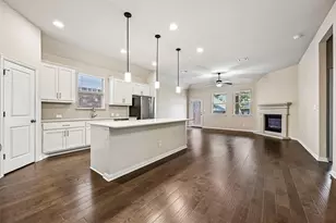 454 Patriot Dr, Buda, TX 78610 - Photo 16