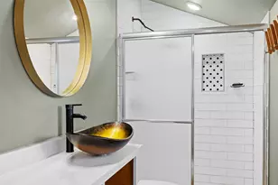 823 Hickory St, Rockdale, TX 76567 - Photo 10