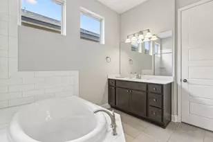 10711 Twisted Elm Dr, Austin, TX 78726 - Photo 20