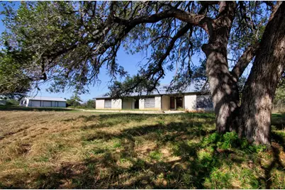 132 Offer Lane, Llano, TX 78643 - Photo 4