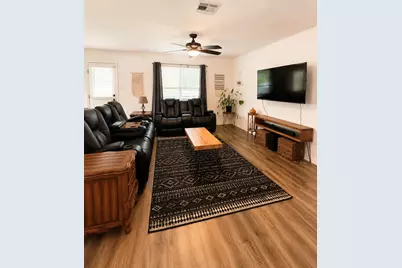 281 Prairie Verbena Drive, Kyle, TX 78640 - Photo 10