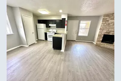 9808 Roxanna Drive #D, Austin, TX 78748 - Photo 6