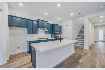 9200 Hamadryas Drive, Austin, TX 78744 - Photo 4