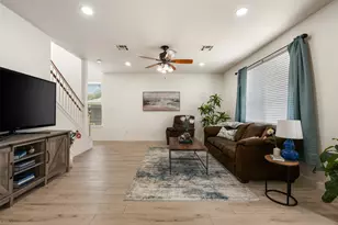 1104 Henderson Dr, Leander, TX 78641 - Photo 34