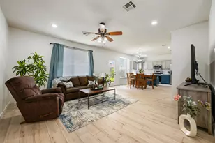 1104 Henderson Dr, Leander, TX 78641 - Photo 1
