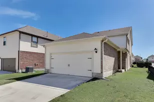 2912 Cotton Gin Dr, Round Rock, TX 78664 - Photo 2