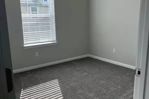 1015 Vista View Dr, Georgetown, TX 78626 - Photo 18
