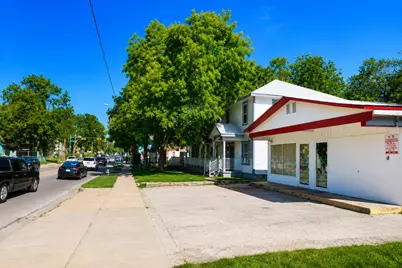 2113 E Cesar Chavez Street, Austin, TX 78702 - Photo 14