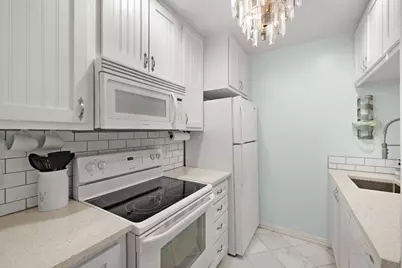 2450 Ashdale Drive #D-206, Austin, TX 78757 - Photo 8