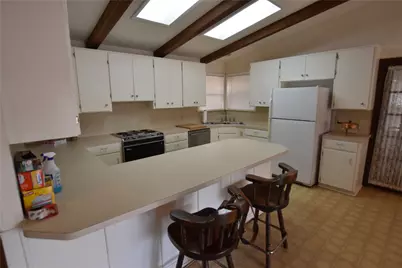 687 Fm 812 Road, Red Rock, TX 78662 - Photo 4