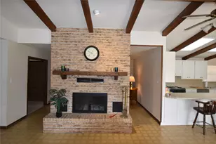 687 Fm 812 Rd, Red Rock, TX 78662 - Photo 14