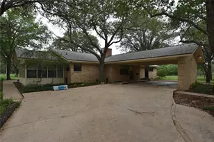 687 Fm 812 Rd, Red Rock, TX 78662 - Photo 2