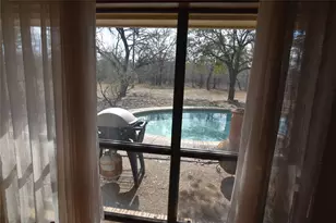 687 Fm 812 Rd, Red Rock, TX 78662 - Photo 14