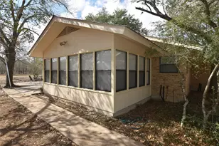 687 Fm 812 Rd, Red Rock, TX 78662 - Photo 18