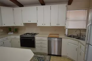 687 Fm 812 Rd, Red Rock, TX 78662 - Photo 8