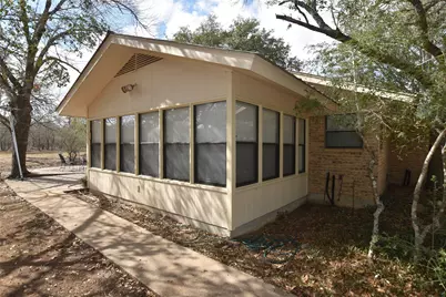 687 Fm 812 Road, Red Rock, TX 78662 - Photo 16