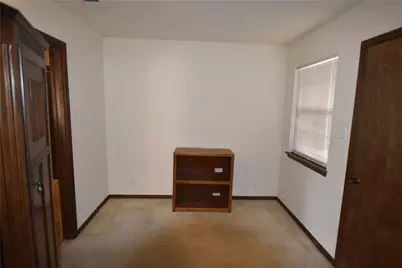 687 Fm 812 Road, Red Rock, TX 78662 - Photo 12