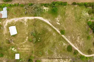 1301 Live Oak Trail, Liberty Hill, TX 78642 - Photo 6