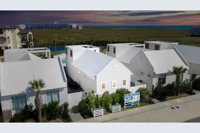 114 Porto Villageo Drive, Port Aransas, TX 78373 - Photo 2