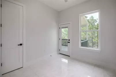 137 Lakeside Drive, Bastrop, TX 78602 - Photo 22