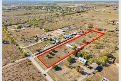 142 Friar Court, Kyle, TX 78640 - Photo 34