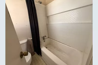 1750 Groesbeck Street, Bryan, TX 77803 - Photo 34